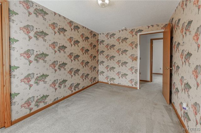 6170 Old Beattie Road, Lockport Town, NY 14094