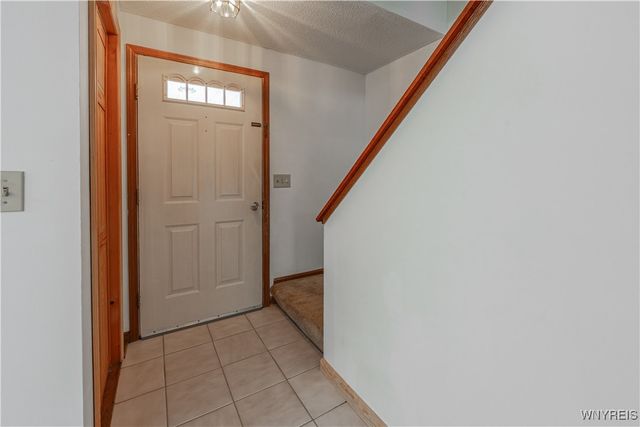 6170 Old Beattie Road, Lockport Town, NY 14094