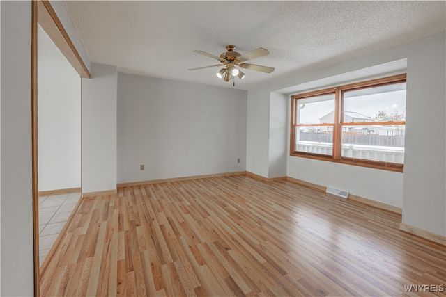 6170 Old Beattie Road, Lockport Town, NY 14094