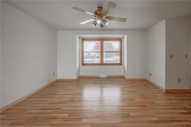 6170 Old Beattie Road, Lockport Town, NY 14094