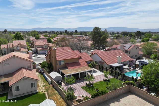 729 Whitlatch Drive, Lancaster, CA 93535