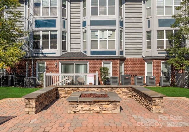 529 N Graham Street 2G, Charlotte, NC 28202