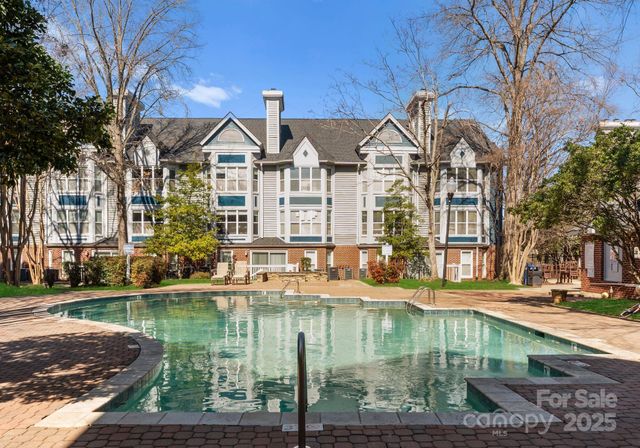 529 N Graham Street 2G, Charlotte, NC 28202