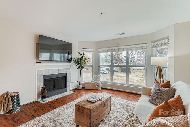 529 N Graham Street 2G, Charlotte, NC 28202