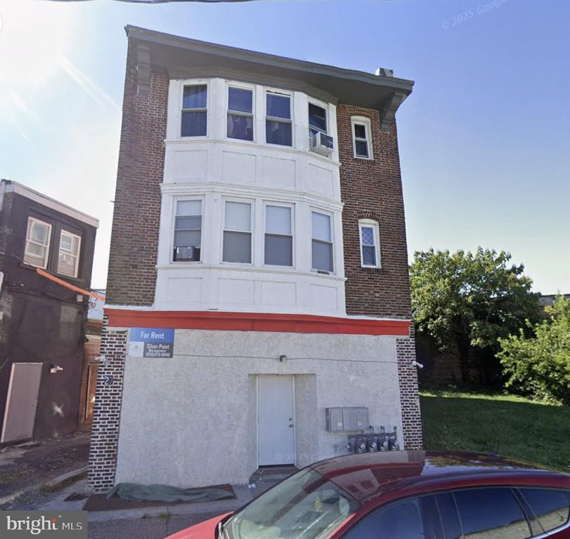 27 E 7TH ST, CHESTER, PA 19013 — photo 4