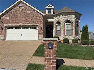 154 Blue Water Drive, St Peters, MO 63366