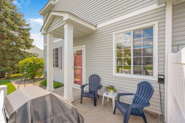13050 Europa Trail Way N E, Hugo, MN 55038