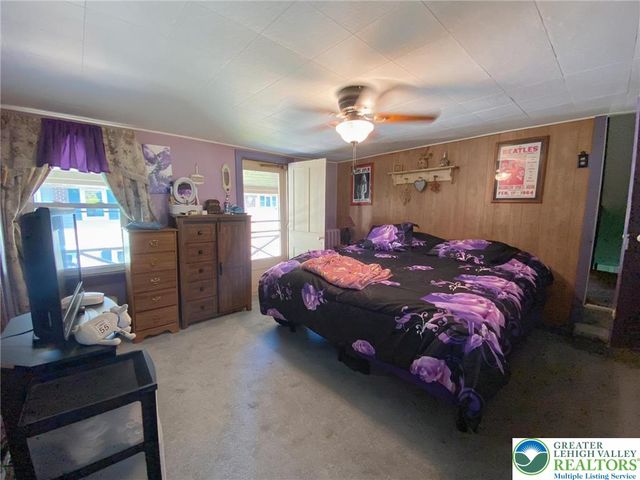 395 Centre Street, Parryville Boro, PA 18071