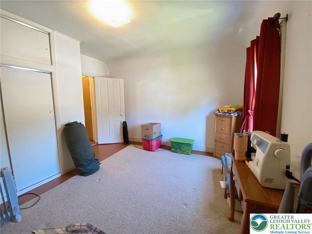 395 Centre Street, Parryville Boro, PA 18071
