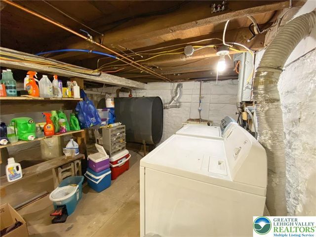 395 Centre Street, Parryville Boro, PA 18071