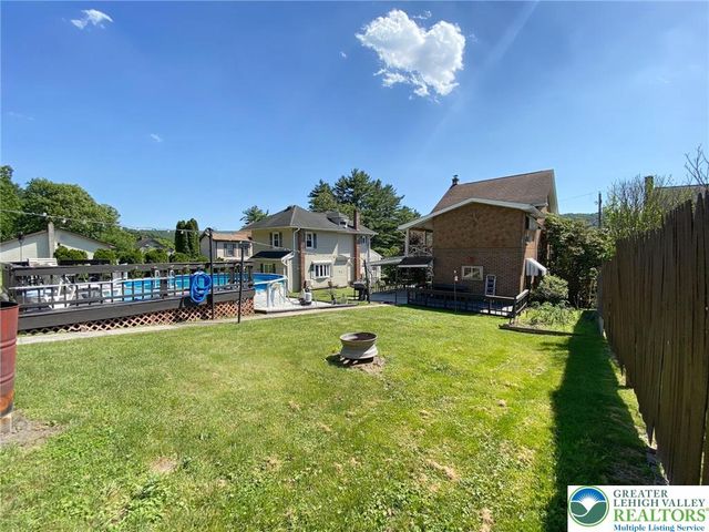 395 Centre Street, Parryville Boro, PA 18071
