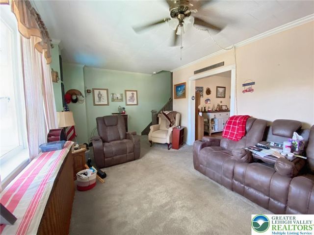 395 Centre Street, Parryville Boro, PA 18071
