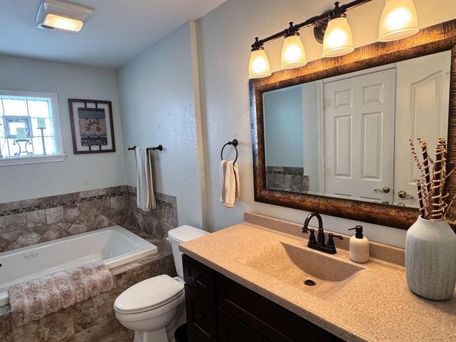 2009 Michigan Ave, Horseshoe Bend, AR 72512