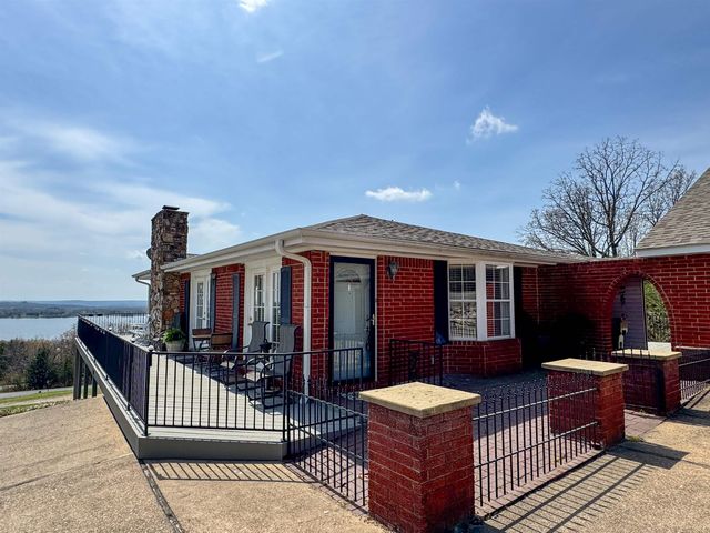 2009 Michigan Ave, Horseshoe Bend, AR 72512