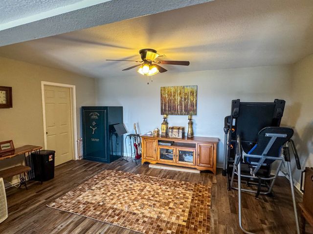 2009 Michigan Ave, Horseshoe Bend, AR 72512