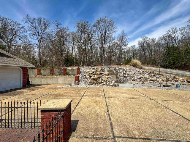 2009 Michigan Ave, Horseshoe Bend, AR 72512