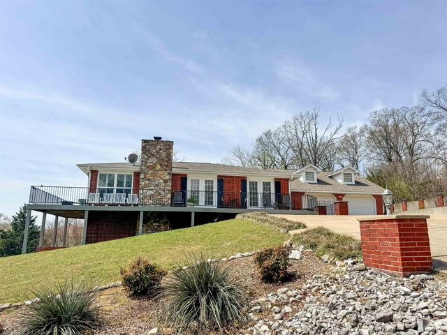 2009 Michigan Ave, Horseshoe Bend, AR 72512