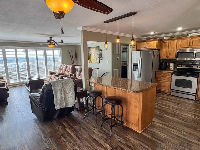 2009 Michigan Ave, Horseshoe Bend, AR 72512