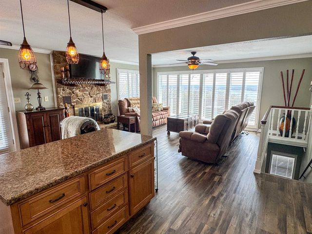 2009 Michigan Ave, Horseshoe Bend, AR 72512