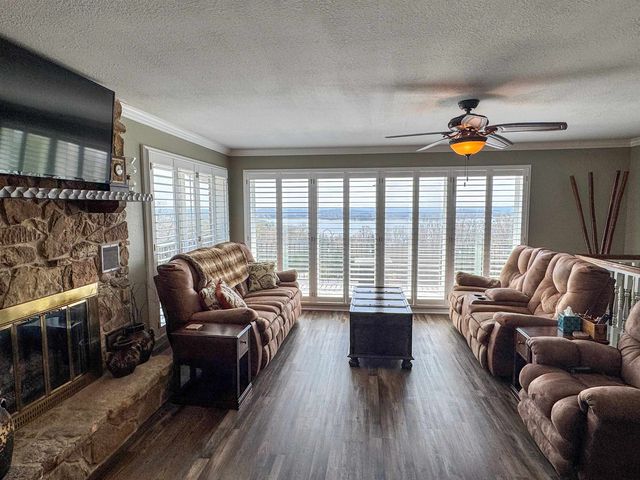 2009 Michigan Ave, Horseshoe Bend, AR 72512