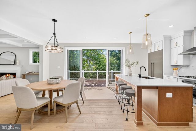 7107 PENGUIN PL, Falls Church, VA 22043