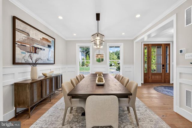 7107 PENGUIN PL, Falls Church, VA 22043