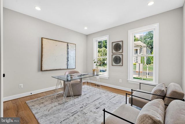 7107 PENGUIN PL, Falls Church, VA 22043