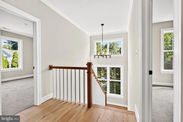 7107 PENGUIN PL, Falls Church, VA 22043
