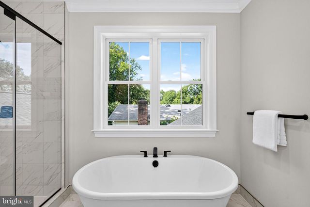 7107 PENGUIN PL, Falls Church, VA 22043