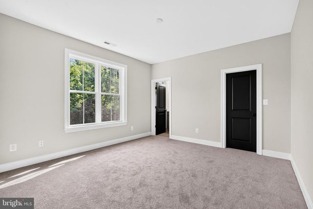 7107 PENGUIN PL, Falls Church, VA 22043