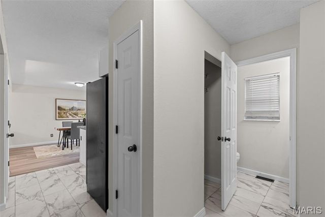 1981 Saint Johns Crossing, Arnold, MO 63010