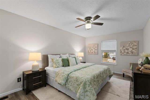 1981 Saint Johns Crossing, Arnold, MO 63010