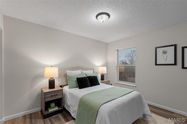 1981 Saint Johns Crossing, Arnold, MO 63010