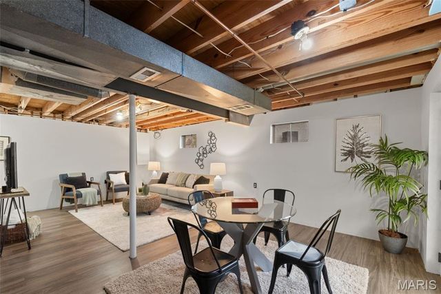 1981 Saint Johns Crossing, Arnold, MO 63010