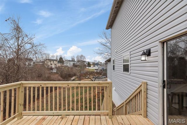 1981 Saint Johns Crossing, Arnold, MO 63010