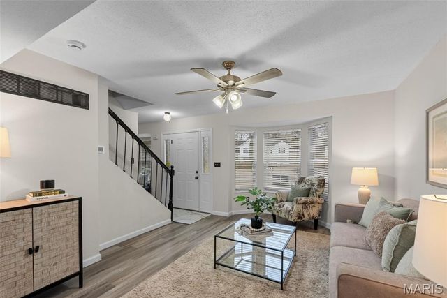 1981 Saint Johns Crossing, Arnold, MO 63010