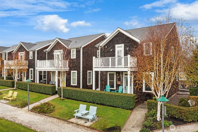 24 Float Lane, Pacific Beach, WA 98571