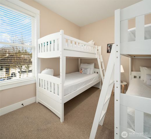 24 Float Lane, Pacific Beach, WA 98571