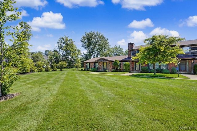 145 Wedgewood Drive, Amherst, NY 14221