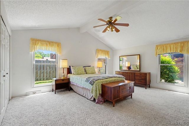 145 Wedgewood Drive, Amherst, NY 14221