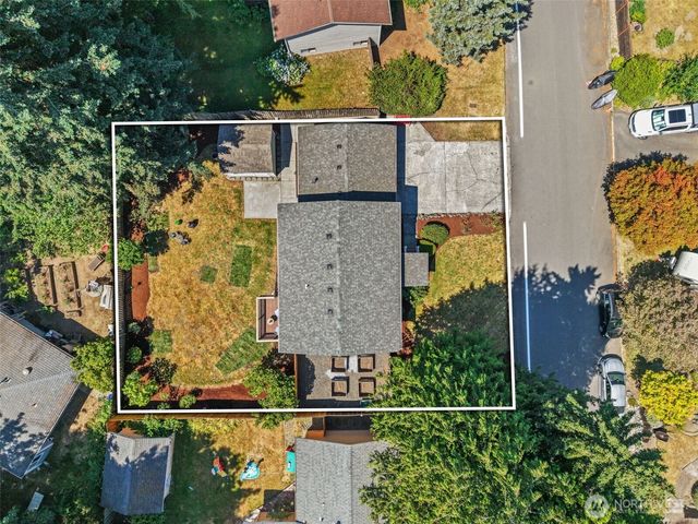 12627 NE 157th Street, Woodinville, WA 98072