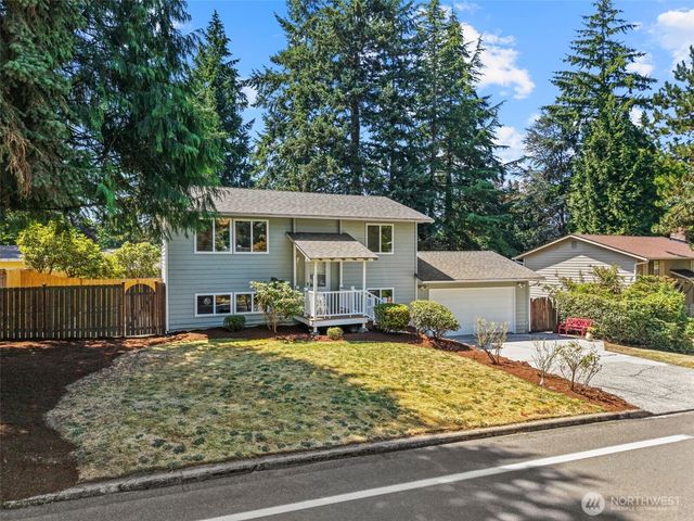 12627 NE 157th Street, Woodinville, WA 98072