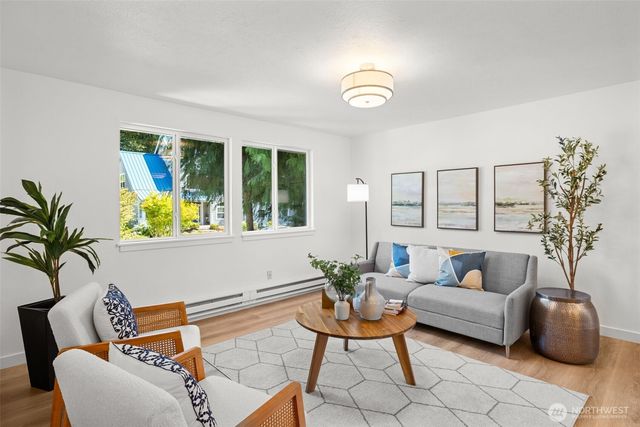 12627 NE 157th Street, Woodinville, WA 98072