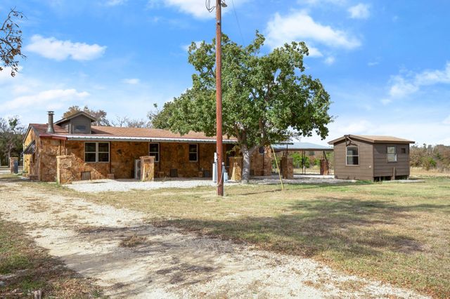 1900 County Road 226, Florence, TX 76527