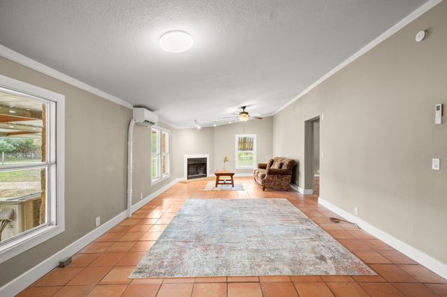 1900 County Road 226, Florence, TX 76527