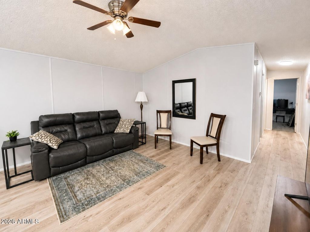 10810 N 91ST Avenue 83, Peoria, AZ 85345 — photo 2