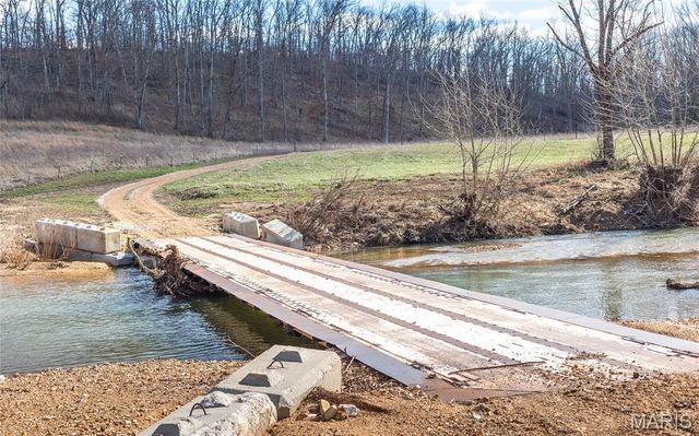 150 Keysville Rd, Steelville, MO 65565