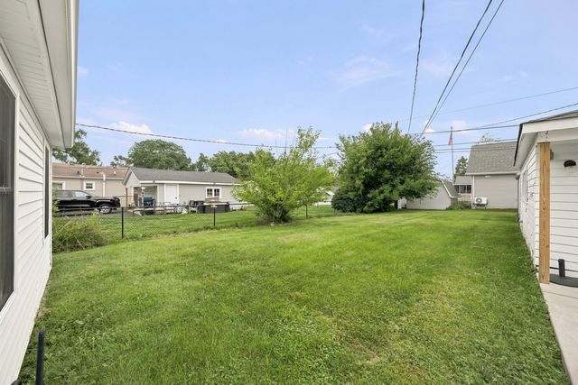 311 W Taylor Road, Lombard, IL 60148