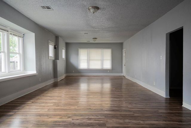1608 NW 33rd Street, Oklahoma City, OK 73118