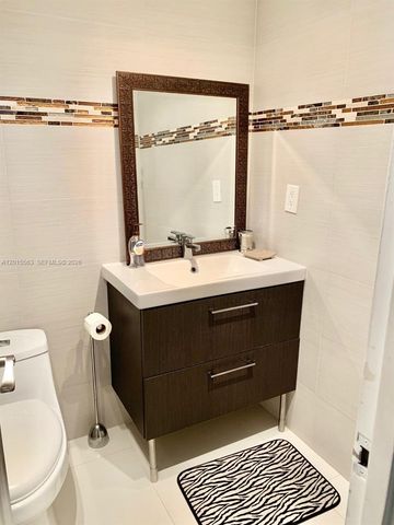 3901 S Ocean Dr 10Z, Hollywood, FL 33019